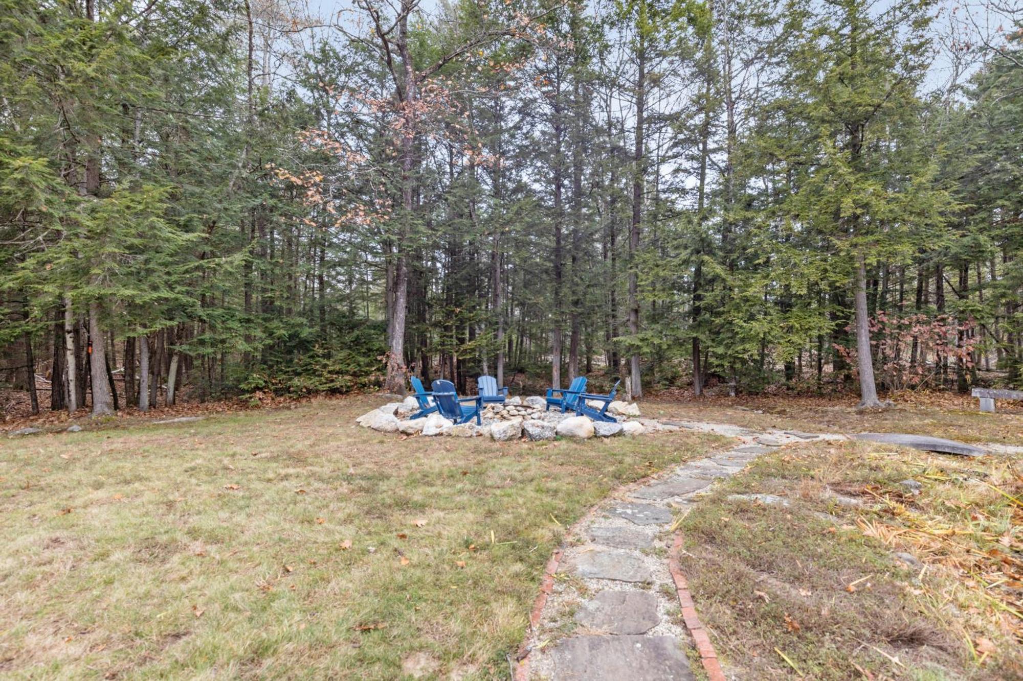 Big Red Cottage Near Sunapee And New London Exterior foto